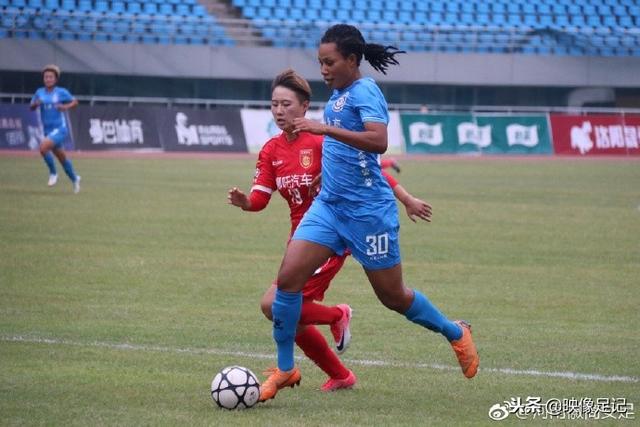 李卓然的遗憾与坚韧：从辉煌到低谷的历程